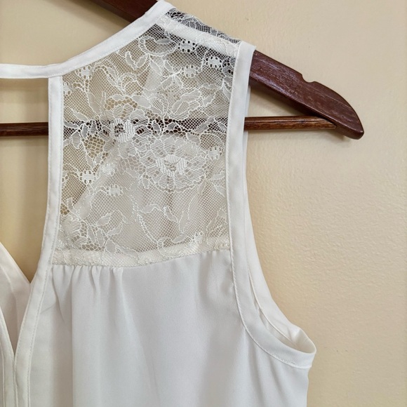 Banana Republic| Beautiful Ivory White Sleeveless Lace Lightweight Blouse Sz S - Picture 5 of 8